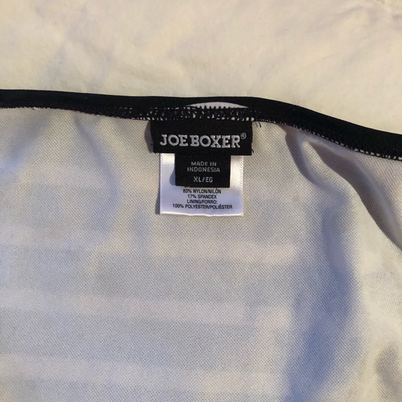 stripped tie up bikini bottom - Picture 4 of 4